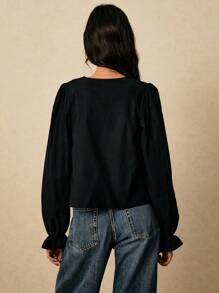 Poéselle 女士复古花卉刺绣系带衬衫，可爱上衣，波西米亚风，适合工作、冬季等各种场合，商务休闲女装，办公室女装，复古富家女装，优雅女装，秋季女装，冬季女装 - 黑與白 - 查看 8