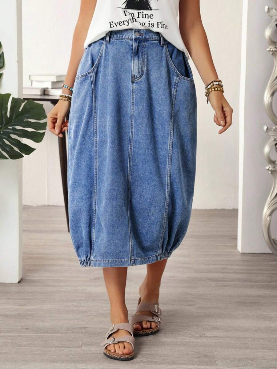 EMERY ROSE Women's Loose Casual Flower Bud Denim Skirt With Pockets - Blue - View 1