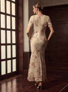 ZEYLAH Bodenlanger figurbetonter Midi-Kleid mit Puffärmeln, Spitze Stickerei