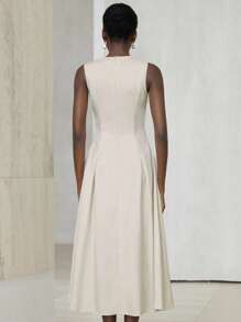 Aveloria Modichic Robe longue élégante et luxueuse d'été nouvelle pour femmes, avec design de serrure à motif ajouré et plis à l'avant, sans manches - Beige - Voir 2