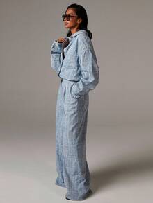 Athîral Autumn New Women's Chambray Denim Drop Shoulder Long Sleeve Wide Leg Denim Jumpsuit, Retro, Business Casual Women's Wear, 90s Fashion, Light Blue, Mopping Pants, Wide Leg Denim Jumpsuit, Suitable For Going Out And Partying