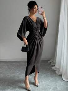 Elenzga 女士优雅针织V领扭纹设计蝙蝠袖中长连衣裙 - 黑色 - 查看 6