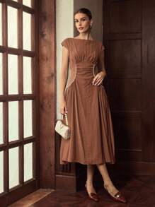 ZEYLAH 女士休闲优雅简约褶饰腰部连衣裙 - 咖啡棕 - 查看 1