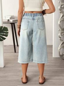 EMERY ROSE Women's Floral Embroidered Pocket Loose Straight Leg Capri Denim Jeans