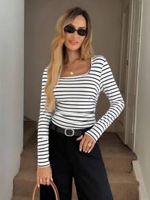 Easowa Spring/Summer Crew Neck Gathered Waist Stripe Print Casual Sports Fitted T-Shirt - Black and White - View 6