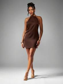 MISSGUIDED Gaun Mini Satin Leher Halter Tanpa Punggung untuk Pesta Malam, Klub, Tanpa Lengan, Musim Panas, Acara Malam, Tamu Pernikahan, Gaun Pendek Model A-Line - Coklat - View 4