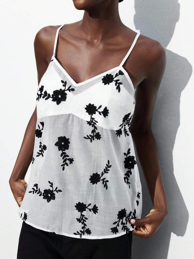 SHEIN Maija Women's White Shiny Sequin Embroidery Design Sleeveless V-Neck Adjustable Strap Floral Pattern Loose Fit Casual Top, Elegant, Romantic, Fashionable, Comfortable, Suitable For Summer, Autumn, Business, Vacation, Western Style