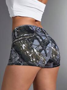 SHEIN ICON 女士时尚迷彩印花低腰牛仔短裤，夏季 - 綠色 - 查看 2