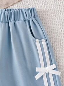 SHEIN ChillGRL 2pcs/Set Young Girls Autumn/Winter Knitted Crew Neck Sweatshirt With Bow Sequin Accent And Blue Knitted Bowknot Pants, Sports-Inspired Set Bow Outfit Baby Blue Outfit Bows On Clothes,Y2K Style,Back To School Clothes,Homecoming Set Girls Outfit Set Fall - White - View 4