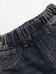 SHEIN Baby/Toddler Boys' Fall And Winter Vintage Distressed Street Style Casual Dark Blue Denim Ripped Frayed Loose Fit Straight Leg Baggy Jeans,Without Top,For Boys Back To School And Streetwear Outfits,Toddler Jeans