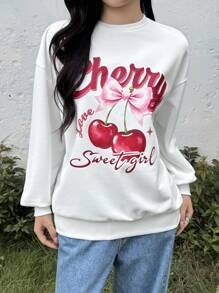 SHEIN Áo nỉ cổ tròn tay dài họa tiết quả anh đào đơn giản thoải mái, dáng rộng, giản dị cho bé gái tuổi teen - trắng - Xem 5