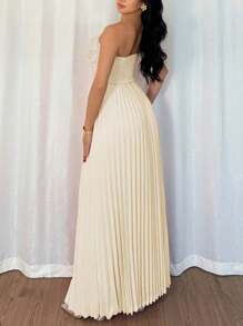 Rafferiza 女式夏季 3D 花卉拼布荷叶边下摆连衣裙，优雅迷人 - 杏色 - 查看 3