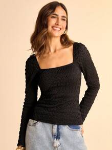 CAJUNI Camiseta corta de manga larga, cuello cuadrado, ajustada, de punto texturizado negro para mujer - Negro - Ver 3