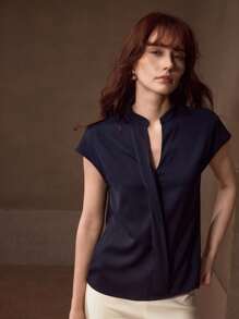 MOTF PREMIUM NOTCHED V NECK BATWING SLEEVE BLOUSE