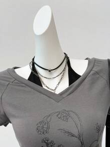 SHEIN EZwear Ancora Design 女款红黑拼色针织 T 恤 - 灰色 - 查看 3