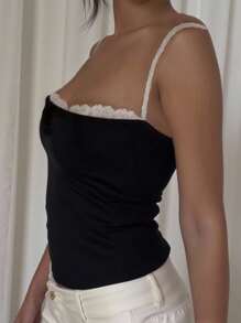 SHEIN Essnce Plus Size Elegant Colorblock Lace Trim Camisole - Black - View 2