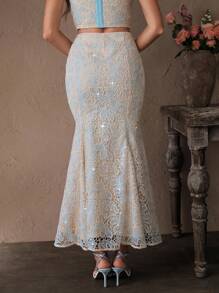 Savoree Gonna elegante e romantica color azzurro chiaro, con orlo a sirena, decorata con ricami floreali traforati e perline, vita aderente, adatta come gonna per invitati a matrimoni, gonna da favola, scollo spalle scoperte - celeste - Visualizzare 2