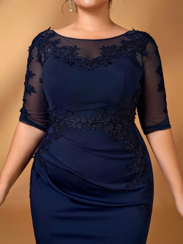 Serin Plus Size Elegant Romantic Navy Blue Stretchy Knit Round Neck Luxurious Applique 3/4 Sleeve Pleated Mini Fishtail Hem Dress With Train, Suitable For Evening Party, Date, Holiday, Ball, Music Festival, Wedding Occasion, Mother Of The Bride Gown
