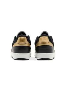 Nike AIR JORDAN 2 RETRO LOW - 黑色/大學紅-金屬金-米白色 - 查看 3
