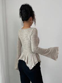 Selianne 女式 V 领不对称下摆喇叭袖荷叶边优雅浪漫度假通勤 T 恤，秋季 - 卡其色 - 查看 2