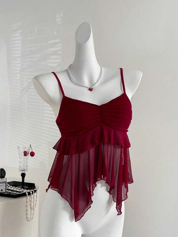 Sweetra Y2K sexy Rüschen asymmetrisches Top mit Spaghettiträgern