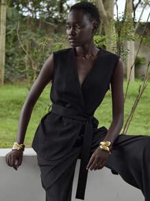 Lumivelle 女式V领简约纯色无袖西装外套 - 黑色 - 查看 5