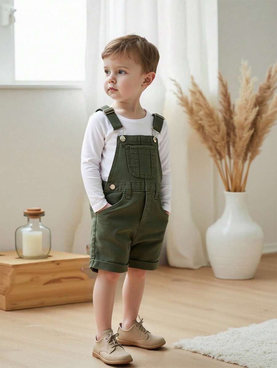 SHEIN Vintaside Kids Young Boy Casual Vacation Style Denim Suspender Shorts