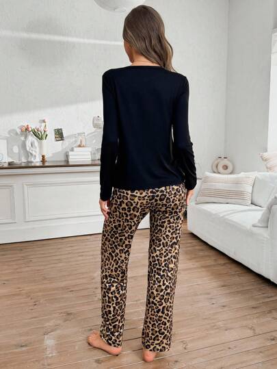 Women Leopard Lip Print Long Sleeve Top Pants Pyjama Set, Fall Clothes Cozy Elegante view 2