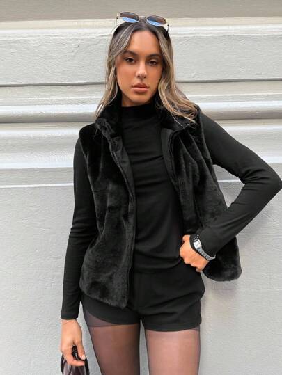 Siren Gaze Back To School Essential, Women's Black Faux Fur Zip-Up Vest 2025 New Arrival - Fall Autumn For Business Casual, Old Money Style & Modest Teacher | Winter, Winter Perfect For Airport Commute, Daily Wear & Fall/Winter Must-Have
