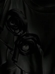 SHEIN Privé Camiseta de mujer de unicolor con adorno floral 3D y volantes en el bajo, cuello redondo - Negro - Ver 5