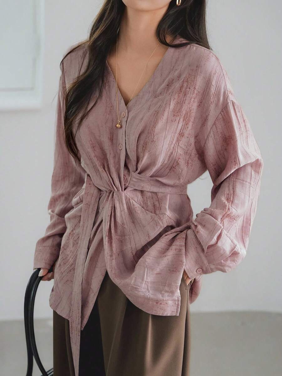 Dazy-Less 女士宽松办公风亚麻扎染印花不对称抽绳长袖衬衫，配扭结，适合春夏秋季穿着，商务休闲女装外出上衣 - 粉色 - 查看 1