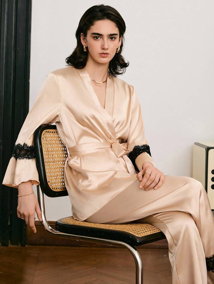 Moireta Set de pijamale pentru femei, elegant, matur, din dantelă, cu model patchwork, din satin, îmbrăcat în satin, pentru dormitor, haine de toamnă și iarnă - alb - Vizualizare 1