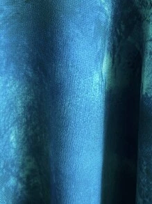 Soleia Vestido de fiesta corto con cuello drapeado profundo, volantes y bajo asimétrico en estilo tie dye, de talle bajo, para vacaciones