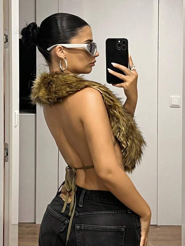 SHEIN ICON Women's Fashionable Sexy Halter Open Back Faux Fur Top Fall Women Clothes