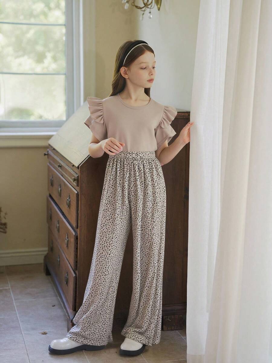 SHEIN Vintaside Kids Tween Girl Ruffle Trim Top & Allover Print Pleated Wide Leg Trousers - Apricot - View 1