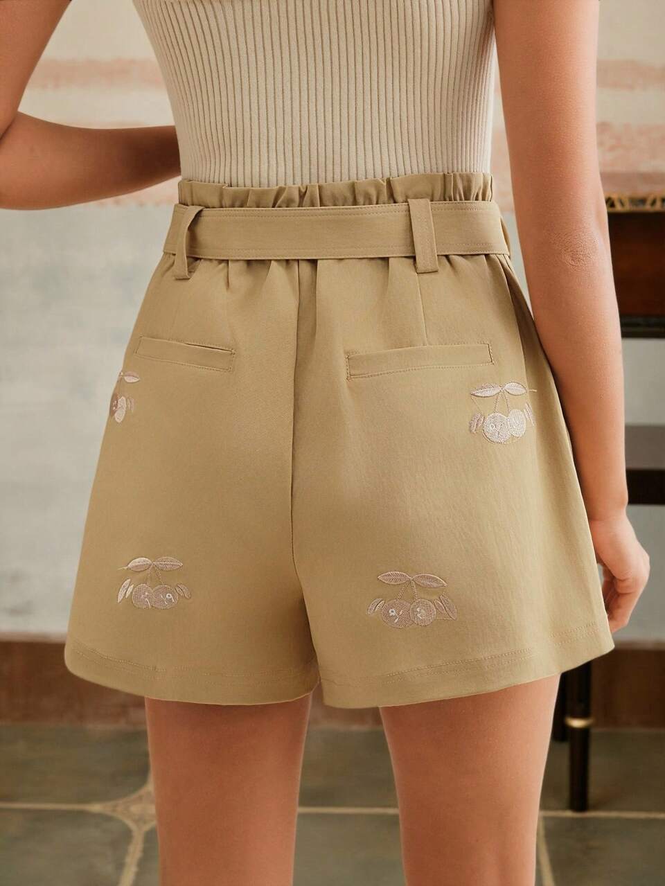 Waist Cinching Slimming High-Waist Flowy Pleated Embroidered Belt Casual Shorts For Women