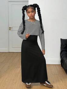 SHEIN Tween Girls Striped Loose Top + Strap Maxi Dress 2 Piece Set, Casual Daily Fashion Versatile Outfit Girls Black And White Stripe Shirt Long Black Skirt Skirt Two Piece Set Girls Black And White Striped Top And Black Maxi Skirt Set Teen Girl Skirt Set Girls Black And White Striped Top And Skirt Set Black And White Striped Shirt And Black Skirt - Black - View 4
