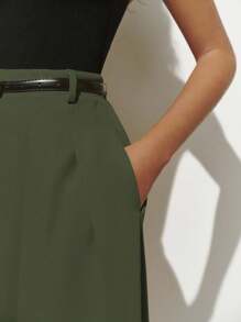 Lumivelle Vestido Midi Feminino de Tricô com Bolso Plissado e Decote Redondo