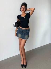 Aloruh Women's Dark Blue Jean Mini Skirt,D-Ring Buckle Frayed Hem Denim Piece For Summer Streetwear Y2k Night Out,Chic Light Wash Versatile Casual Skirt - Light Wash - View 4