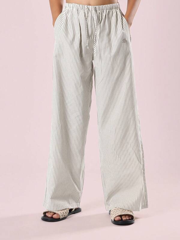 SUMWON Pantalones anchos de pierna con rayas para el verano, pantalones casuales con cordón para vacaciones, pantalones palazzo fluidos de ajuste relajado