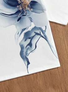 Claim Dot 男士时尚花卉印花宽松短款T恤，适合夏季，情侣装，男士短款上衣 - 白色 - 查看 4