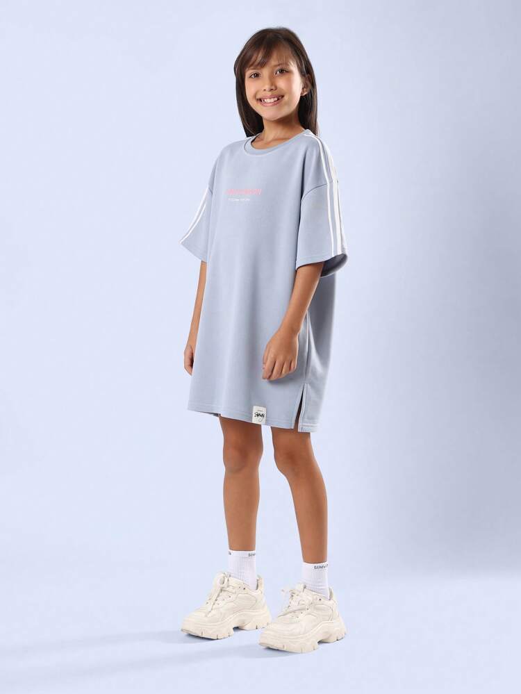 Oversized Sumwon Graphic T-Shirt With Call My Stylist Print