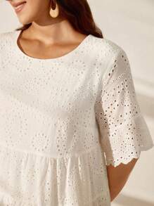 SHEIN LUNE Vestito estivo in taglia oversize con arricciatura, orlo con rouches e ricami traforati