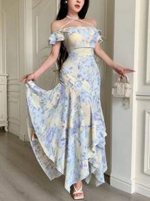 Modelyn Robe d'été élégante pour femme en mousseline imprimée, épaules dénudées, croisée, plissée avec ourlet irrégulier - Bleu azur - Voir 5