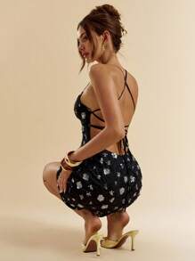 SHEIN BAE Váy mini resort màu xanh lá cây jacquard sequin hở lưng mùa hè dành cho nữ - màu đen - Xem 2