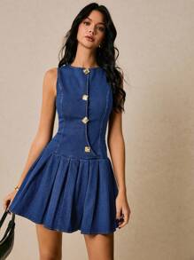 Poéselle 女士牛仔连衣裙，金属纽扣装饰，不对称门襟，褶裥设计，蓝色连衣裙，女士金属纽扣半门襟圆领无袖褶裥下摆时尚牛仔连衣裙，Y2K风格服装，街头服饰，女士牛仔套装，西部牛仔连衣裙，Y2K风格女装，生日女装，蓝色女装，西部牛仔连衣裙，西部牛仔女装，迷你连衣裙 - 深色水洗藍 - 查看 6