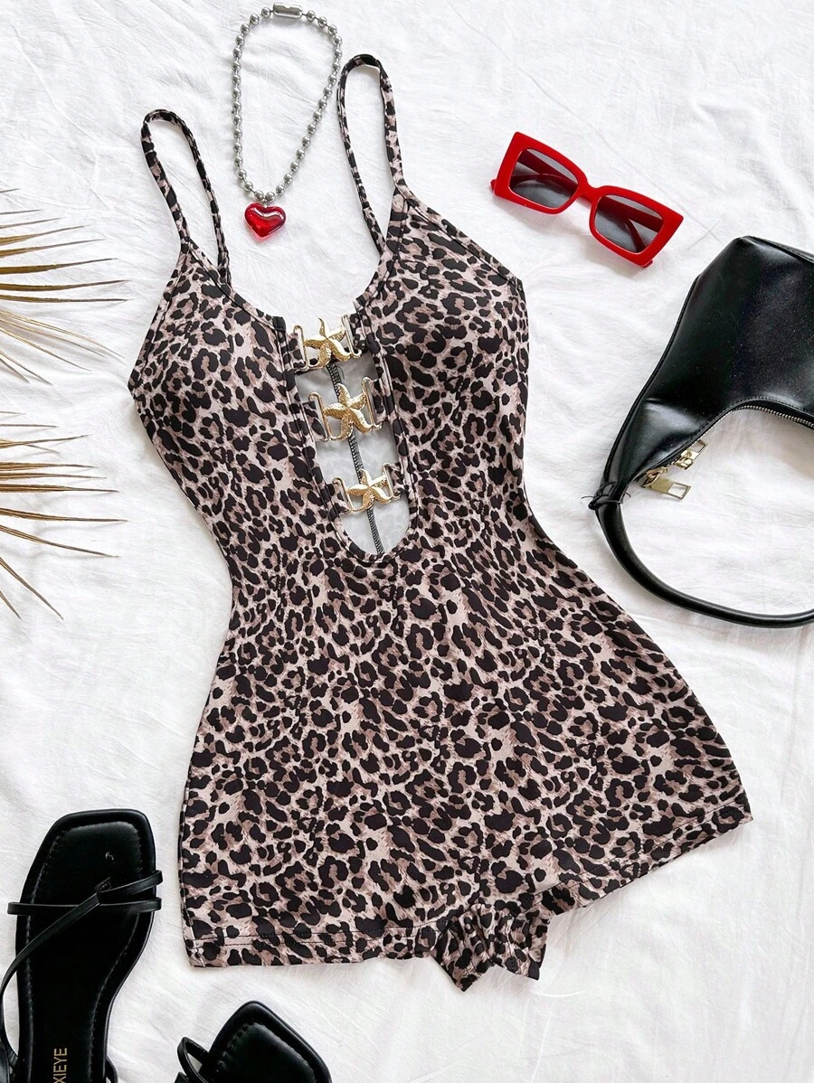 Soleia Women's Classic Leopard Print Sleeveless Romper With Cutout Detail And Metal Starfish Decor, Figure-Flattering, Suitable For Party, Date, Afternoon Tea, Beach, Music Festival, Carnival, Can Be Worn As Outer Or Inner Layer, Fashion Casual Street Holiday Leopard Romper Playsuit,Leopard Print