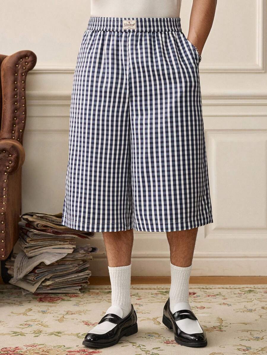 Manfinity VCAY Men Loose Letter & Striped Patch Pocket Wide Leg Knee Length Shorts - Black and White - View 1