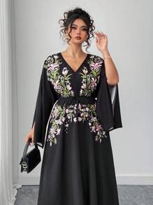 SHEIN Elenzya 大码女式花卉印花V领开袖A字连衣裙 - 黑色 - 查看 6