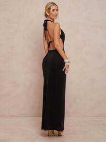 Lumalex Robe fendue à dos ouvert avec accent de chaîne métallique sexy, sans manches